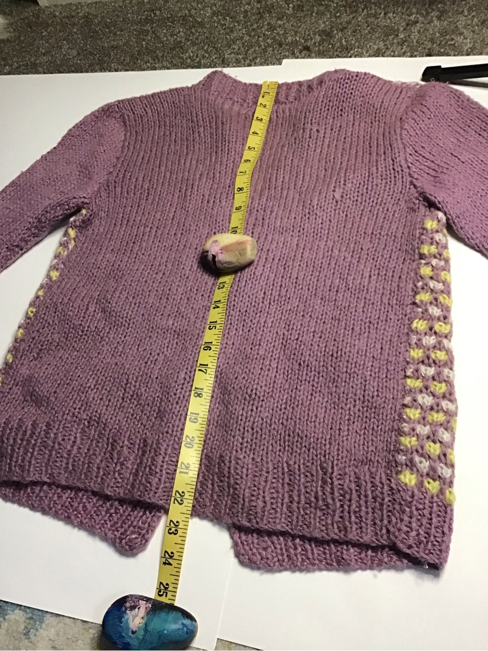 Women’s cozy vintage Lilac Knit cardigan Sweater Yellow & White Stitch Detail - Picture 5 of 11